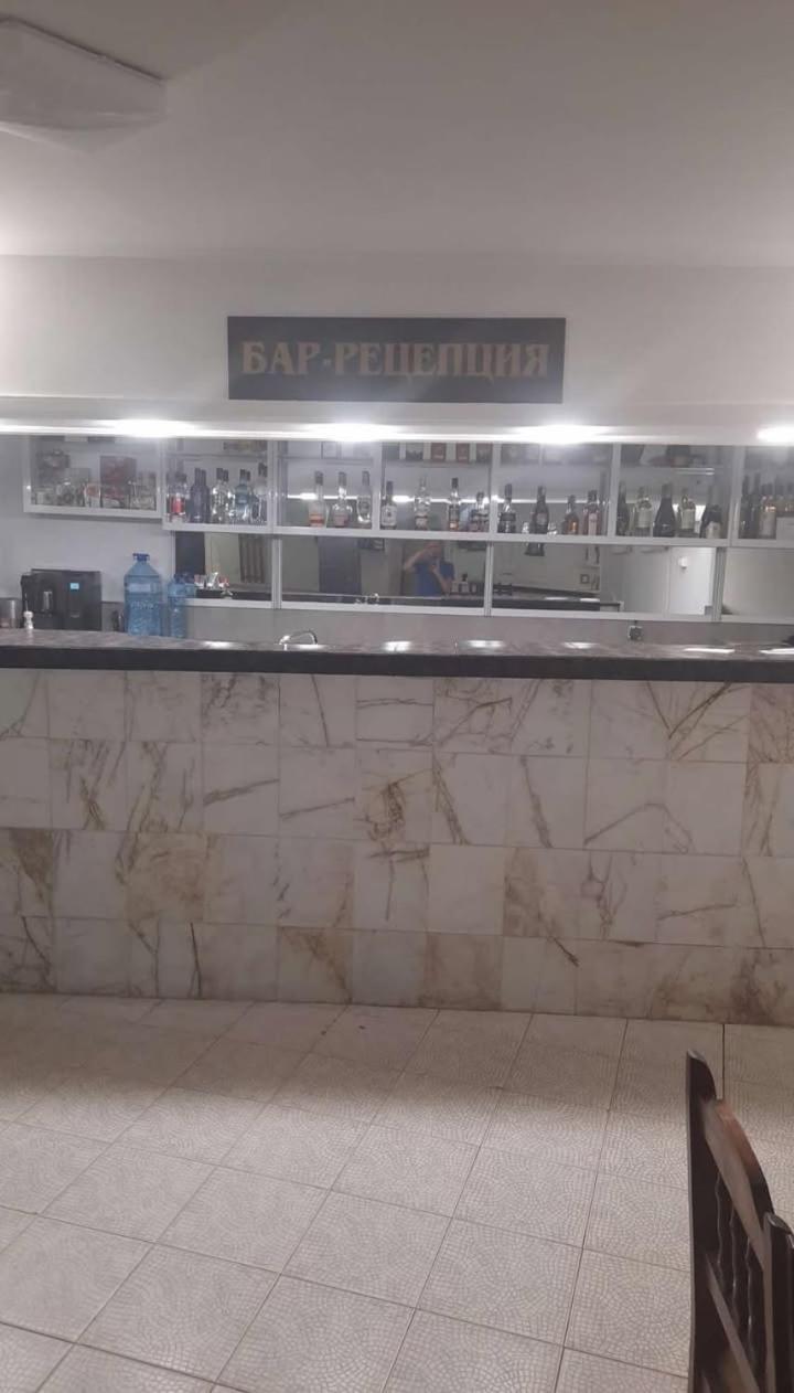 Хотел Елит Костинброд Екстериор снимка